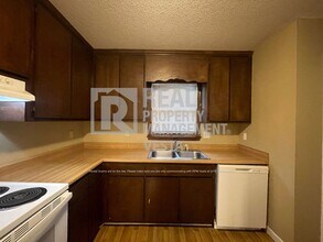 932 S Confederate Dr in Macon, GA - Building Photo - Building Photo