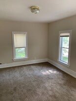 2809 South Ave in La crosse, WI - Building Photo