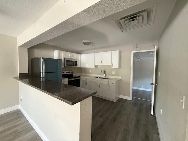 400 Metcalf Ct in West Palm Beach, FL - Building Photo - Building Photo