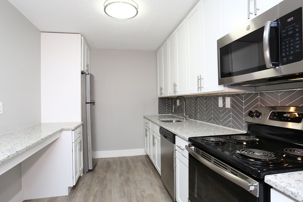 COVE West Hartford West Hartford, CT Apartments