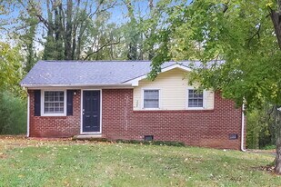 209 Nila Dawn Ave in Gastonia, NC - Building Photo