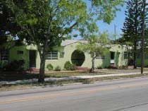 407-409 N 19th Ave in Hollywood, FL - Building Photo