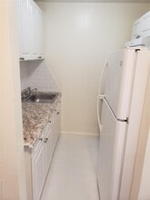 345 Benham Ave in Bridgeport, CT - Building Photo - Building Photo