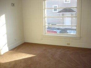 974 Madison Ave in Alliance, OH - Building Photo - Building Photo