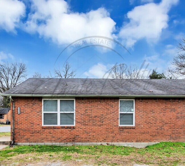 2526 Highland Trace Dr in Nashville, TN - Building Photo - Building Photo