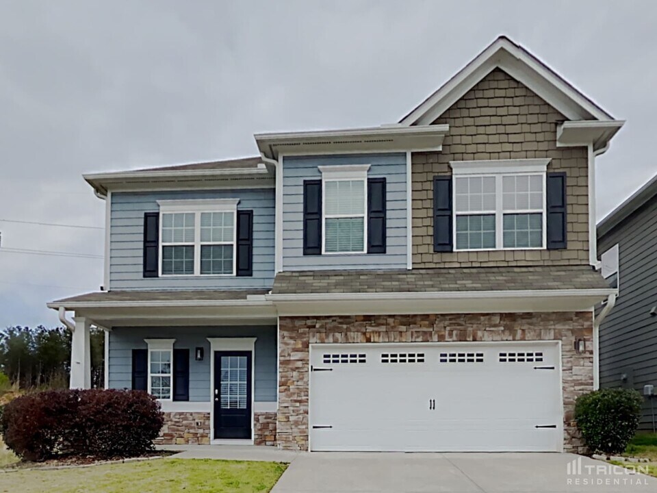 82 Howard Ave in Cartersville, GA - Building Photo