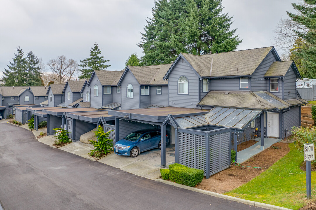 3480 Gable Dr in Burnaby, BC - Building Photo