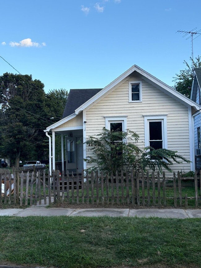 property at 1142 Page St