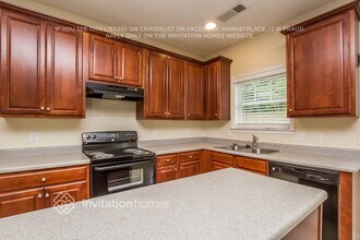 4370 Savannah Dr in Atlanta, GA - Building Photo - Building Photo