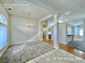 1834 Rialto Ct in Clovis, CA - Building Photo - Building Photo