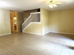 9638 Roundstone Cir in Ft. Myers, FL - Building Photo - Building Photo