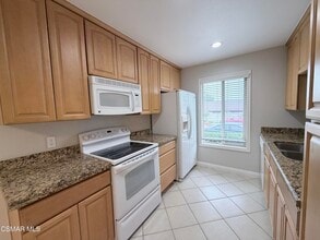 2156 Sonoma Ct in Thousand Oaks, CA - Building Photo - Building Photo