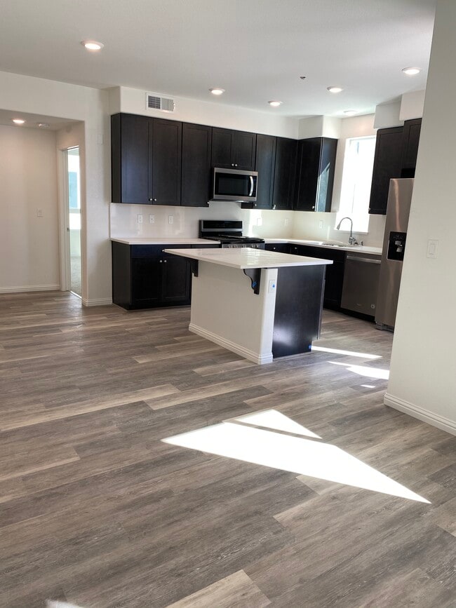 1470 Nightshade Rd, Unit #20 nightshade