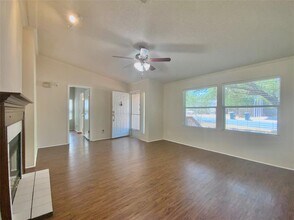 1301 Lipan Trail in Austin, TX - Building Photo - Building Photo