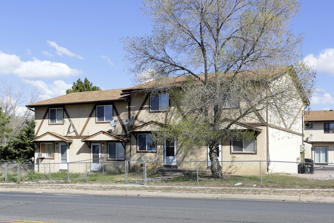 1890 Monterey Rd in Colorado Springs, CO - Building Photo