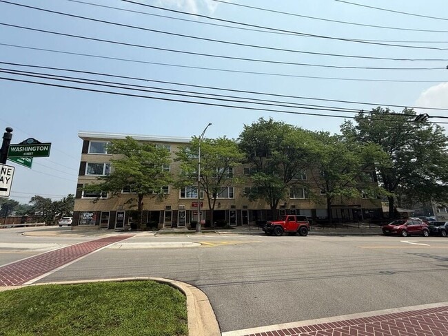 property at 5107 Washington St