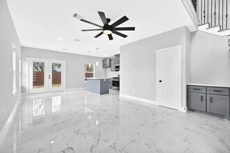 7517 Hezekiah Ln in Houston, TX - Building Photo - Building Photo