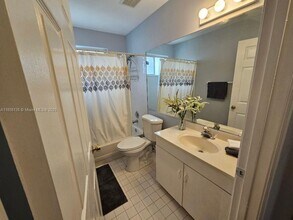 6568 Marissa Cir in Greenacres, FL - Building Photo - Building Photo