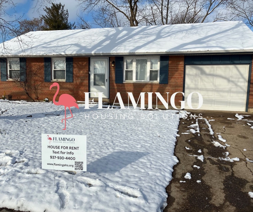 1196 Bellbrook Ave in Xenia, OH - Building Photo