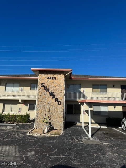 property at 4420 Santa Barbara Blvd