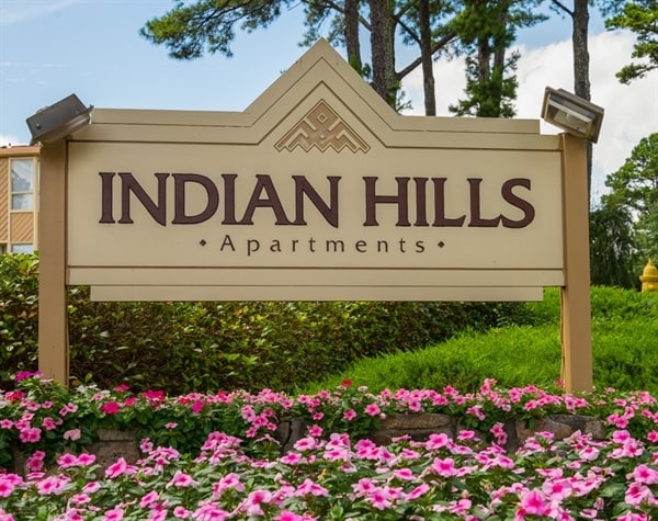 Indian Hills in Anniston, AL - Foto de edificio - Building Photo