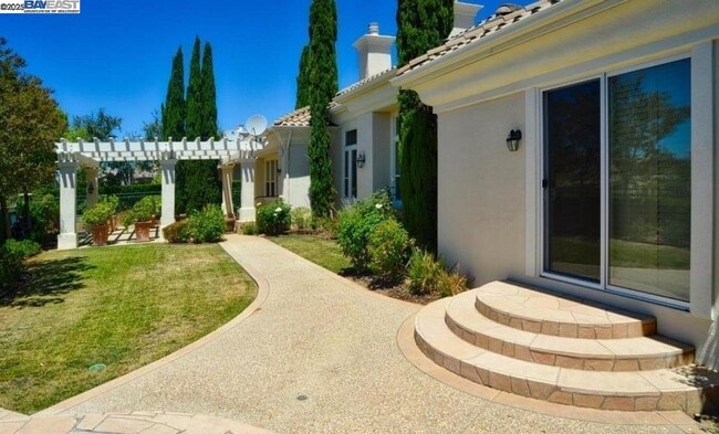property at 5253 Vicenza Way