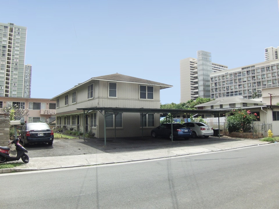 579 Lauiki St in Honolulu, HI - Foto de edificio