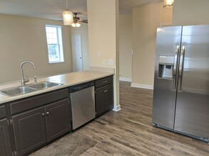 65 E Main St-Unit -Apt 2 in Statesboro, GA - Building Photo - Building Photo