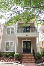 529 Monteigne Blvd in Memphis, TN - Building Photo - Building Photo