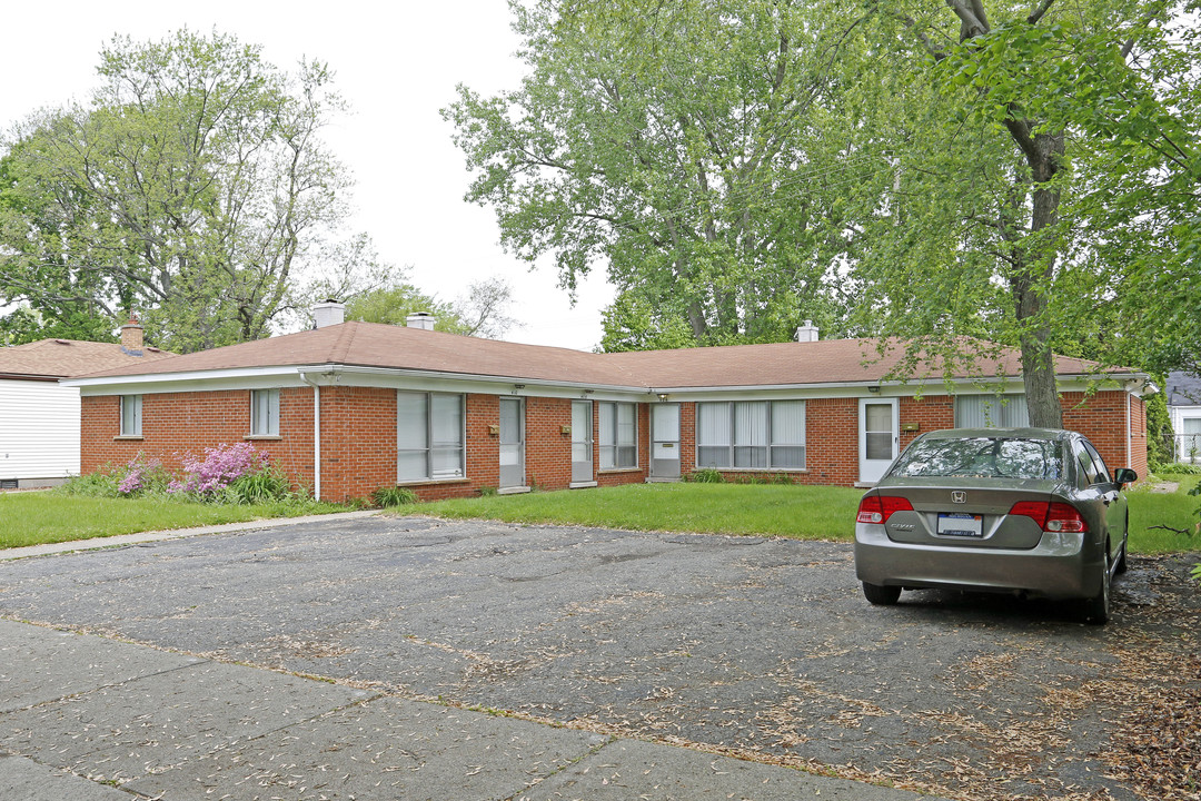 404 Mary Ave in Royal Oak, MI - Foto de edificio