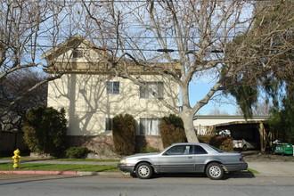 1133 Newhall St in San Jose, CA - Building Photo - Building Photo