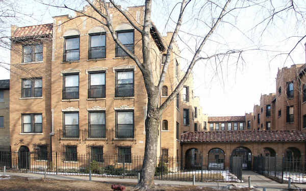 1536-1546 W Farwell Ave in Chicago, IL - Building Photo