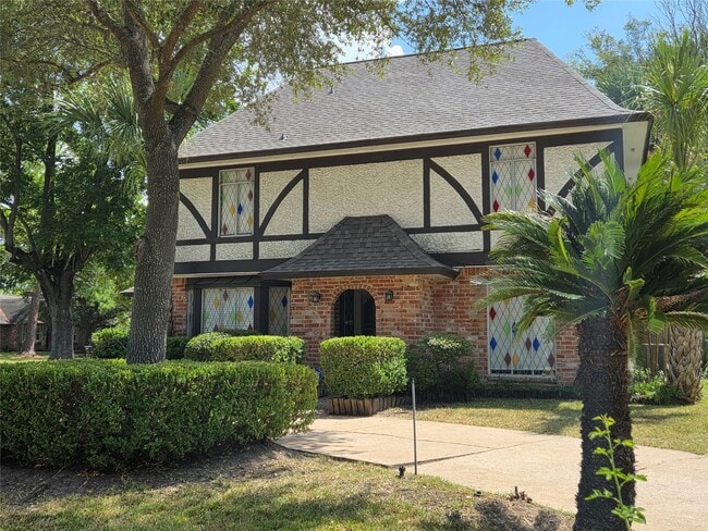 property at 14203 Burgoyne Rd