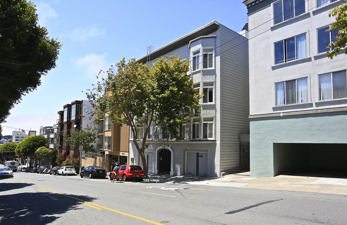 1646 Sutter St in San Francisco, CA - Building Photo