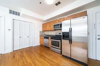 528 47th St in Union City, NJ - Building Photo - Building Photo