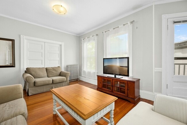 28 Stanton Rd, Unit 6 in Brookline, MA - Building Photo - Building Photo