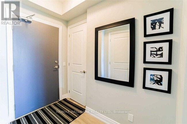 9618 Yonge St in Richmond Hill, ON - Building Photo - Building Photo