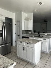 1050 Dogwood Park Dr in Lawrenceville, GA - Building Photo - Building Photo