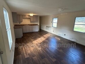 127 Country Oak Dr in Warrenton, NC - Building Photo - Building Photo