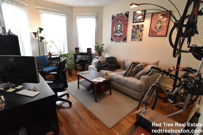 15 Colborne Rd, Unit 16