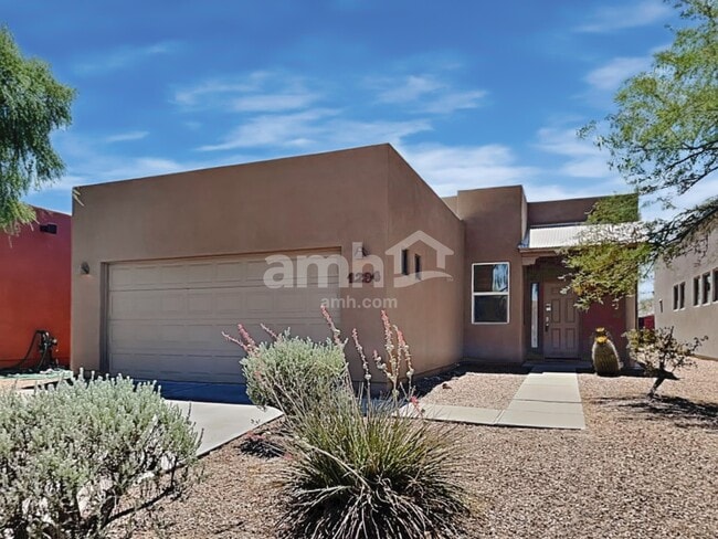 property at 1284 South Via Estrella Roja