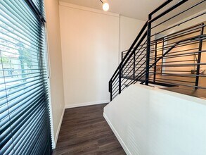 425 W Beech 227 in San Diego, CA - Building Photo - Building Photo