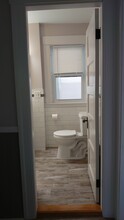 8 Tilbury St, Unit 2 in Worcester, MA - Foto de edificio - Building Photo
