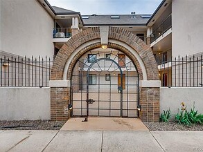 1085 Broadway, Unit 18 in Boulder, CO - Building Photo - Building Photo