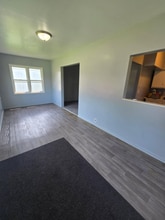 1 W Hickory St in Streator, IL - Building Photo - Building Photo