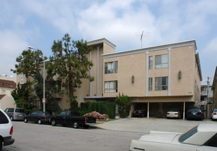 1020 S Sherbourne Dr in Los Angeles, CA - Building Photo - Building Photo