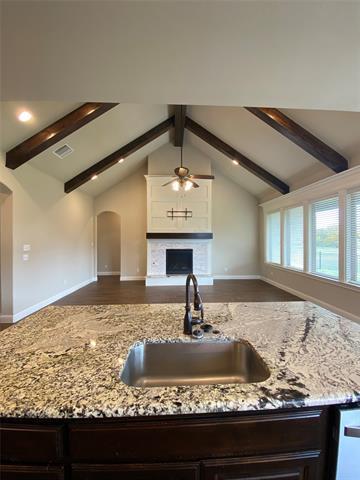 property at 1627 Rockview Dr