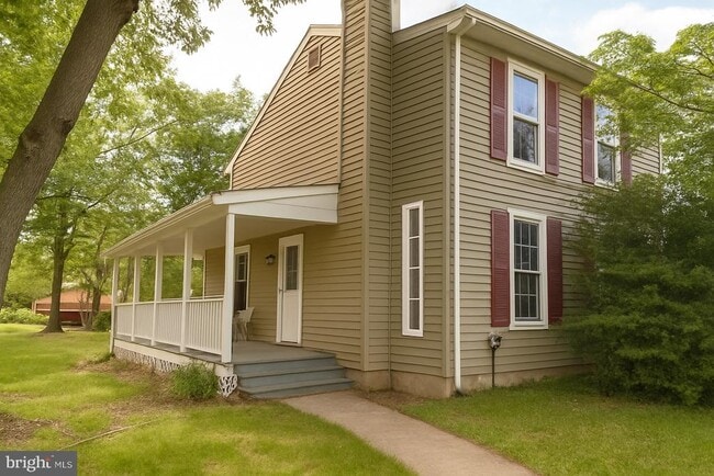 property at 2536 Chadwick Ct