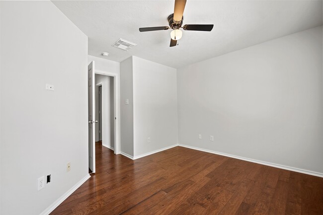 property at 235 W Stedhill Loop