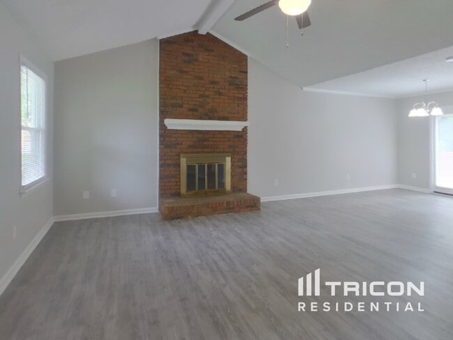 4000 Coopersdale Rd in Charlotte, NC - Building Photo - Building Photo